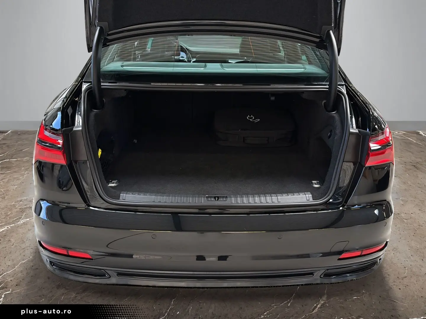 AUDI A6 Limousine 50 TFSI e S line quattro S-tronic