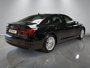 AUDI A6 Limousine 50 TFSI e S line quattro S-tronic