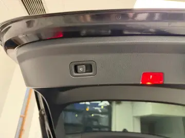 MERCEDES-BENZ GLE 350 de 4MATIC AMG LINE