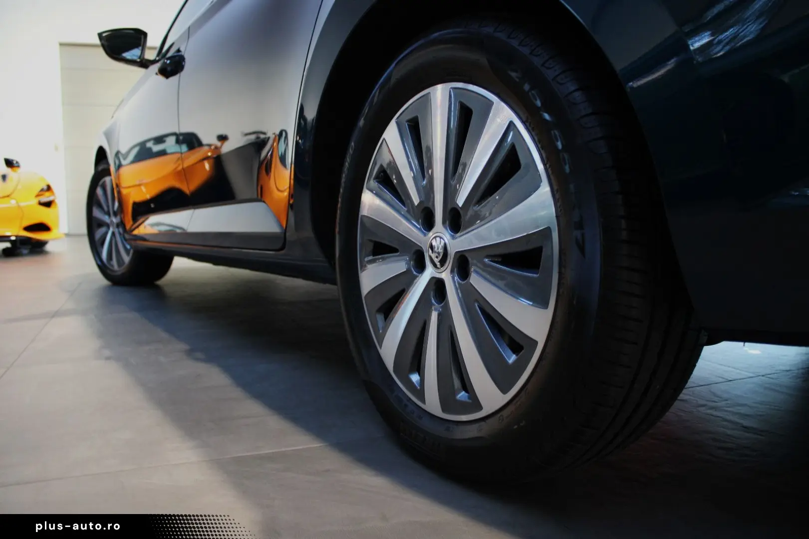 SKODA Superb Lim. 2.0 TSI DSG Ambition