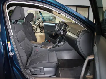 SKODA Superb Lim. 2.0 TSI DSG Ambition