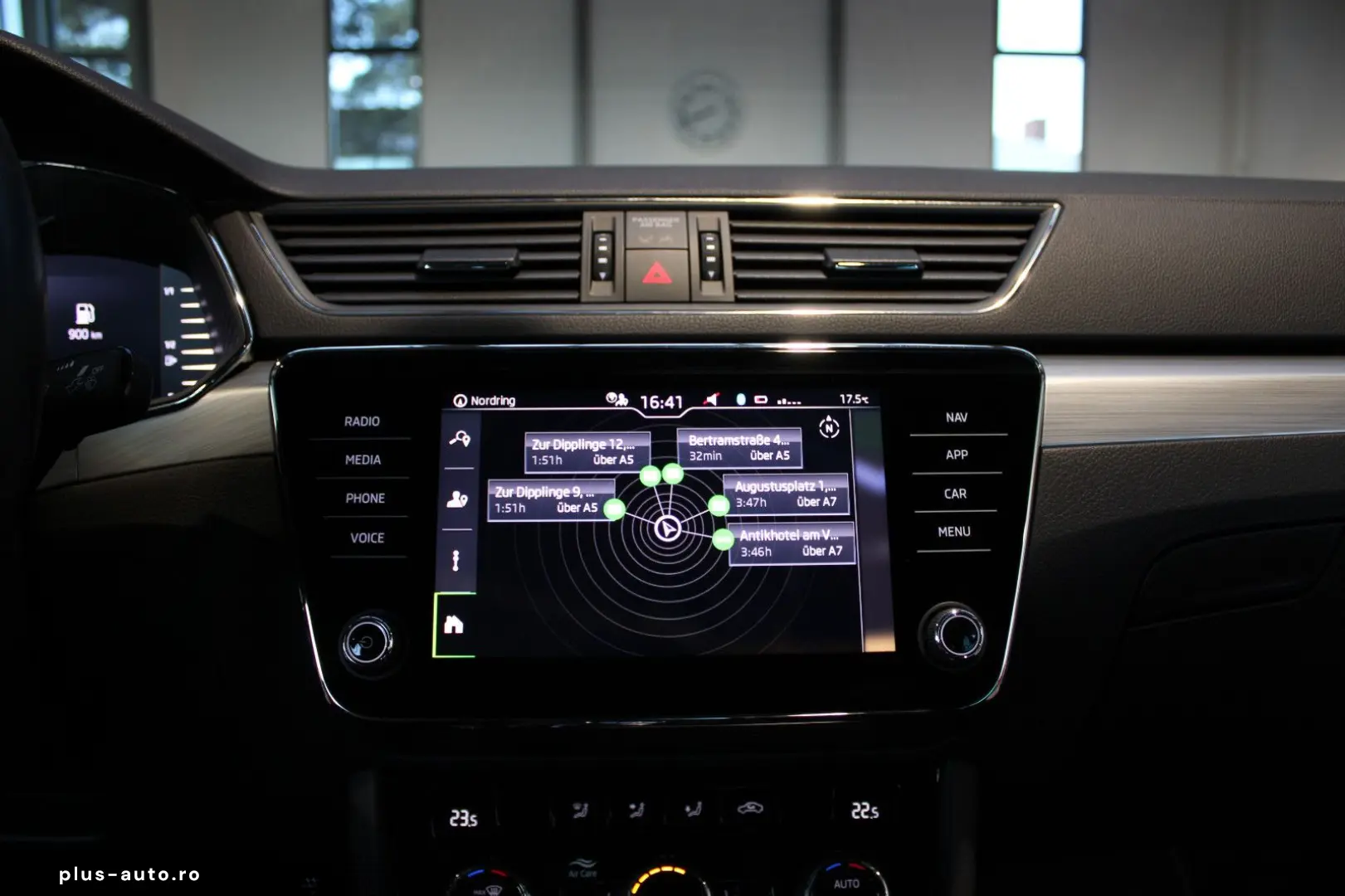 SKODA Superb Lim. 2.0 TSI DSG Ambition