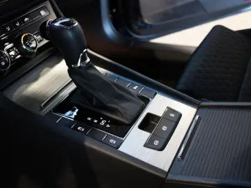 SKODA Superb Lim. 2.0 TSI DSG Ambition