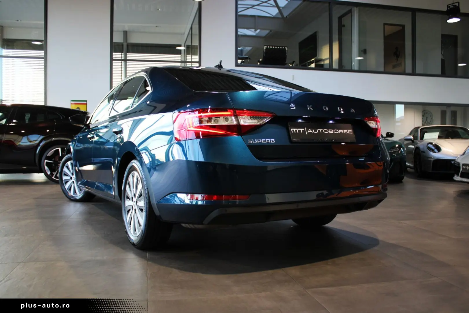 SKODA Superb Lim. 2.0 TSI DSG Ambition