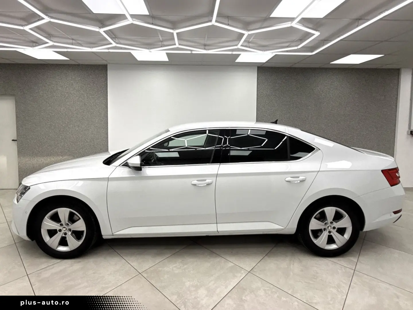 SKODA Superb Limousine 1.4 TSI eHybrid