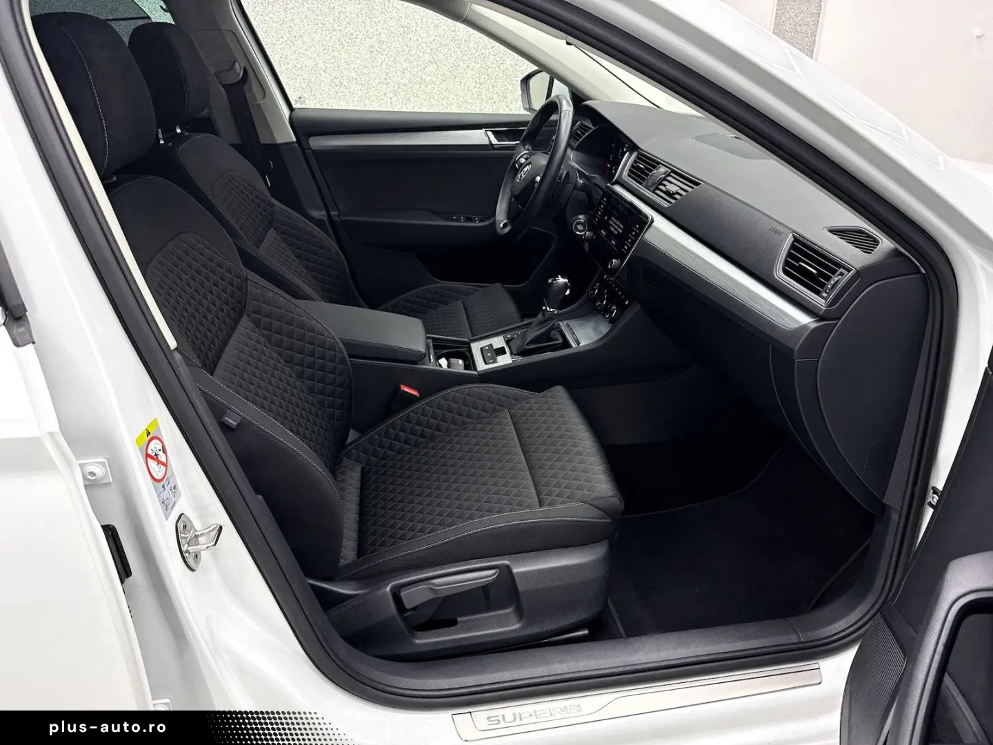 SKODA Superb Limousine 1.4 TSI eHybrid