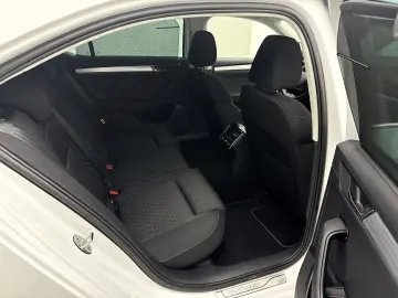 SKODA Superb Limousine 1.4 TSI eHybrid