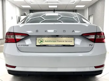 SKODA Superb Limousine 1.4 TSI eHybrid