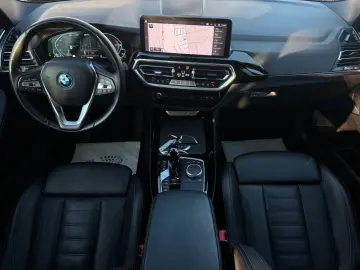 BMW X3 xDrive 30 e Leder Navi LED SH Kamera Facelift