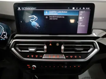 BMW X3 xDrive 30 e Leder Navi LED SH Kamera Facelift