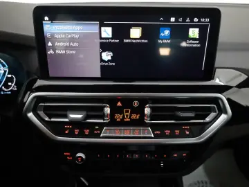 BMW X3 xDrive 30 e Leder Navi LED SH Kamera Facelift