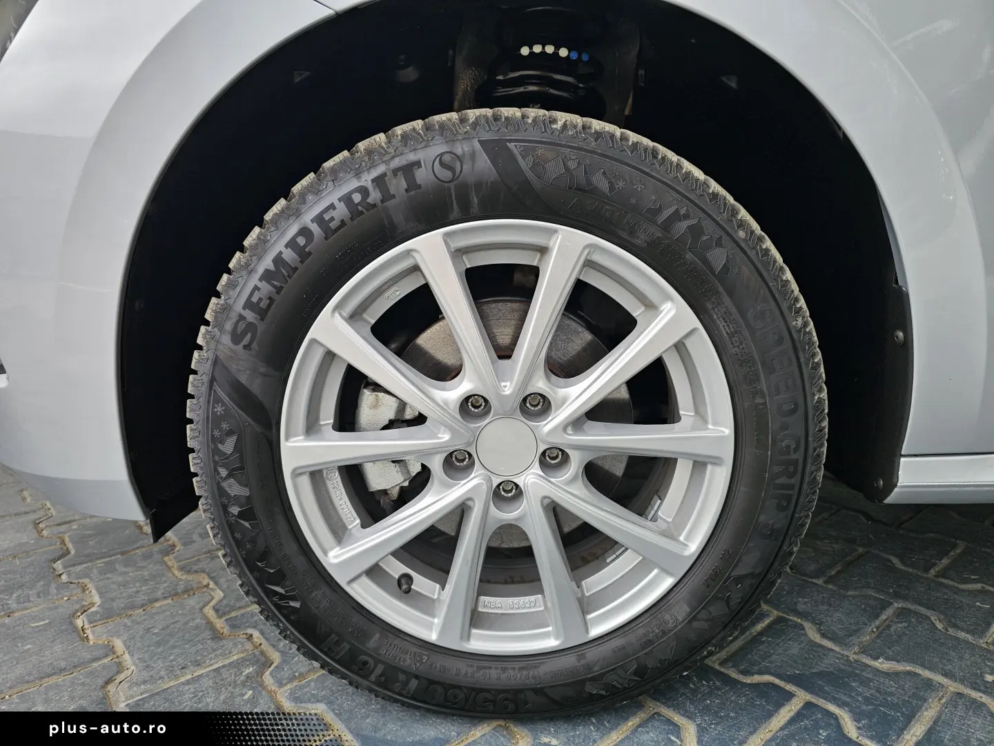 Skoda Kamiq 1.0 TSI Selection 115CP