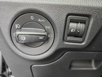 Skoda Kamiq 1.0 TSI Selection 115CP