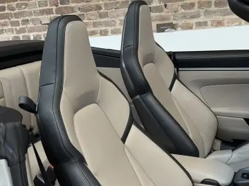 Porsche 992 911 Carrera Cabriolet SPORTDESIGN