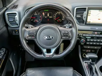 KIA SPORTAGE GT LINE