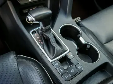 KIA SPORTAGE GT LINE