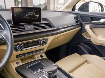 AUDI Q5 2.0 TFSI 245 CP