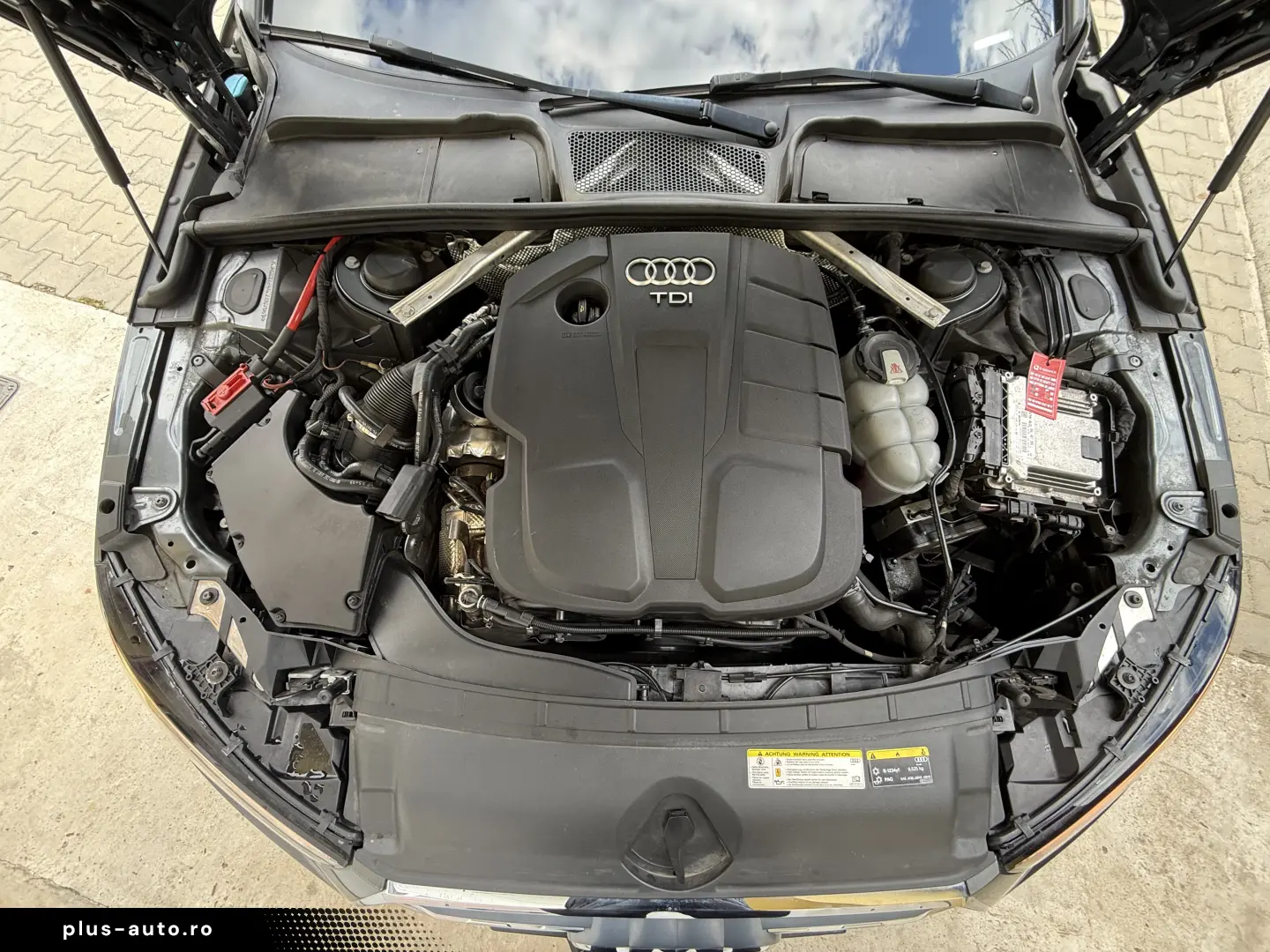 Audi A4 B9 - 2.0tdi   190cp   S-tronic   S-Line