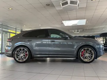 PORSCHE Cayenne Coupe S E-Hybrid SPORT-DESIGN S.ABGAS