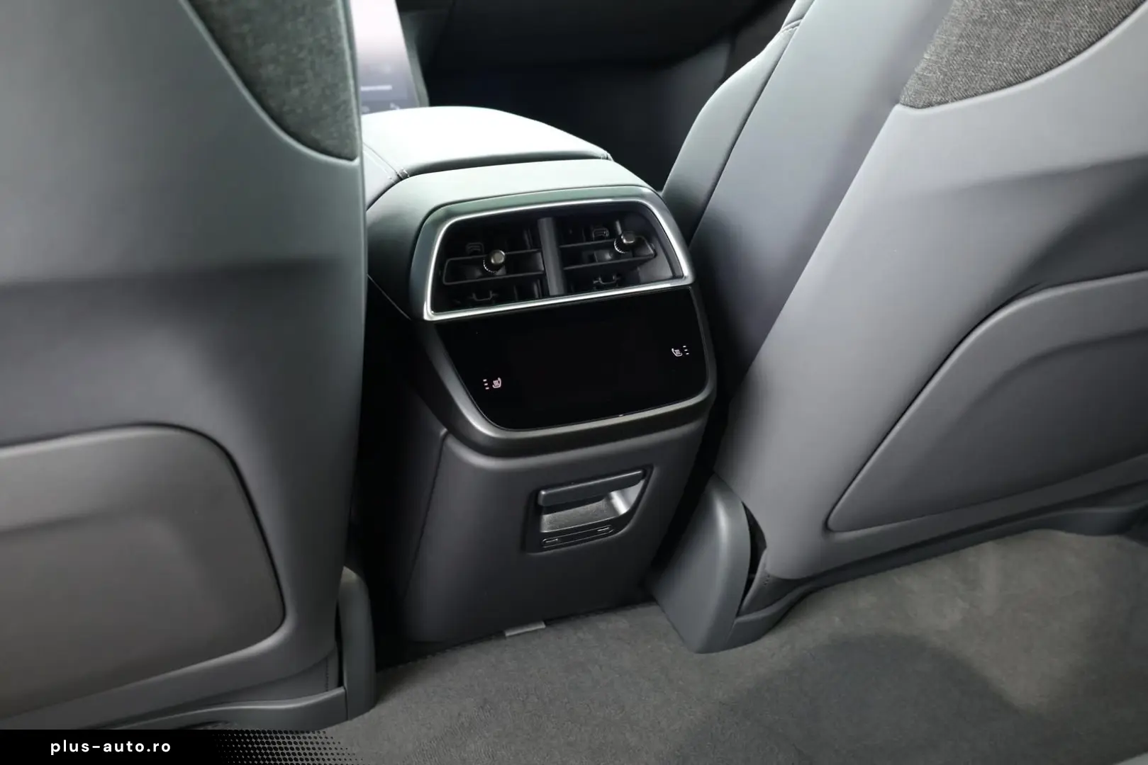 LUCID Lucid Air Grand Touring Pano Drive&Sound Pro 21