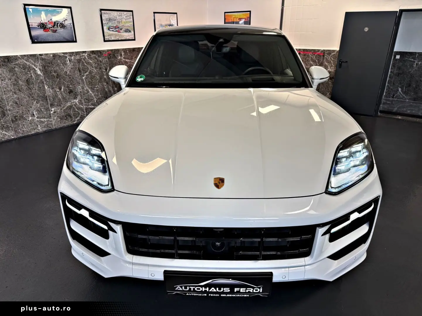 PORSCHE Cayenne Coupe E-Hybrid Pano Headup Massage PASM