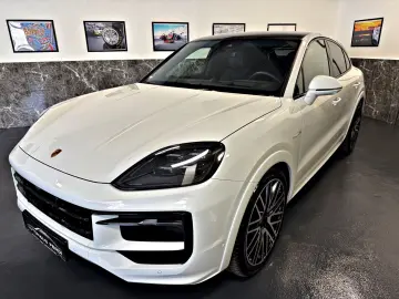PORSCHE Cayenne Coupe E-Hybrid Pano Headup Massage PASM