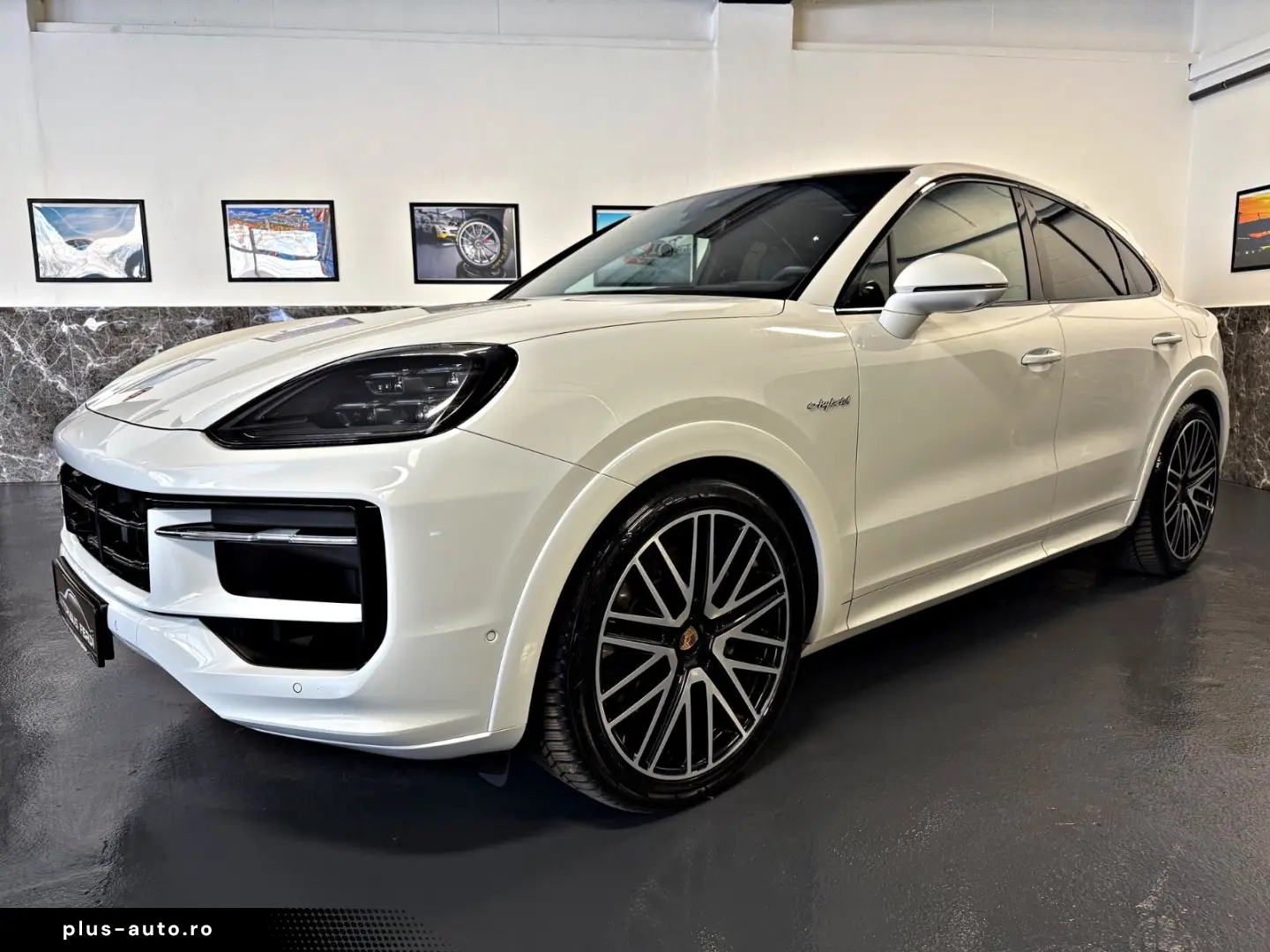 PORSCHE Cayenne Coupe E-Hybrid Pano Headup Massage PASM