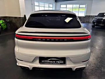 PORSCHE Cayenne Coupe E-Hybrid Pano Headup Massage PASM