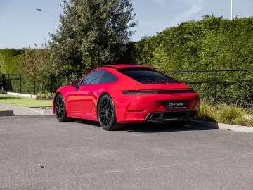 PORSCHE 992 .2 COUPE SPORTDES UITL 21 RS HDMATR 360 ACC