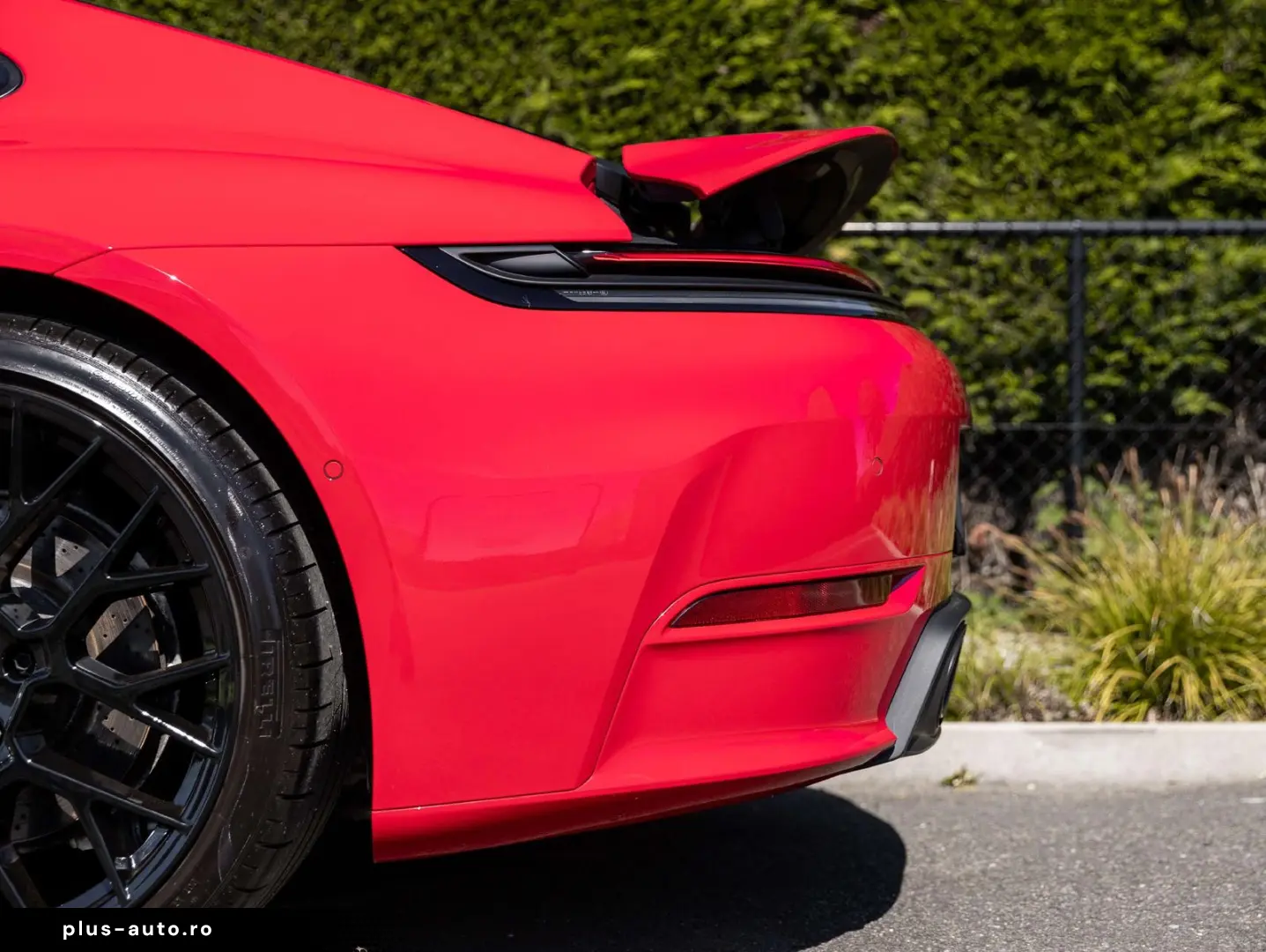 PORSCHE 992 .2 COUPE SPORTDES UITL 21 RS HDMATR 360 ACC