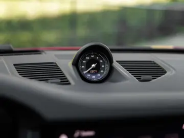 PORSCHE 992 .2 COUPE SPORTDES UITL 21 RS HDMATR 360 ACC