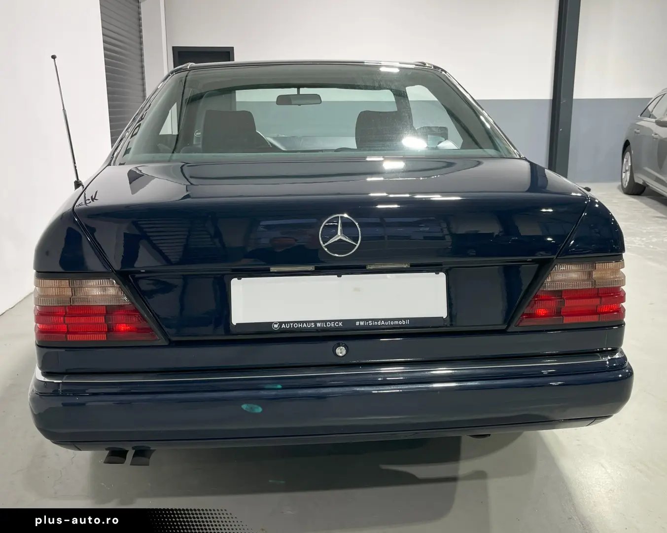 Mercedes Benz 300 CE 124C Oldtimer