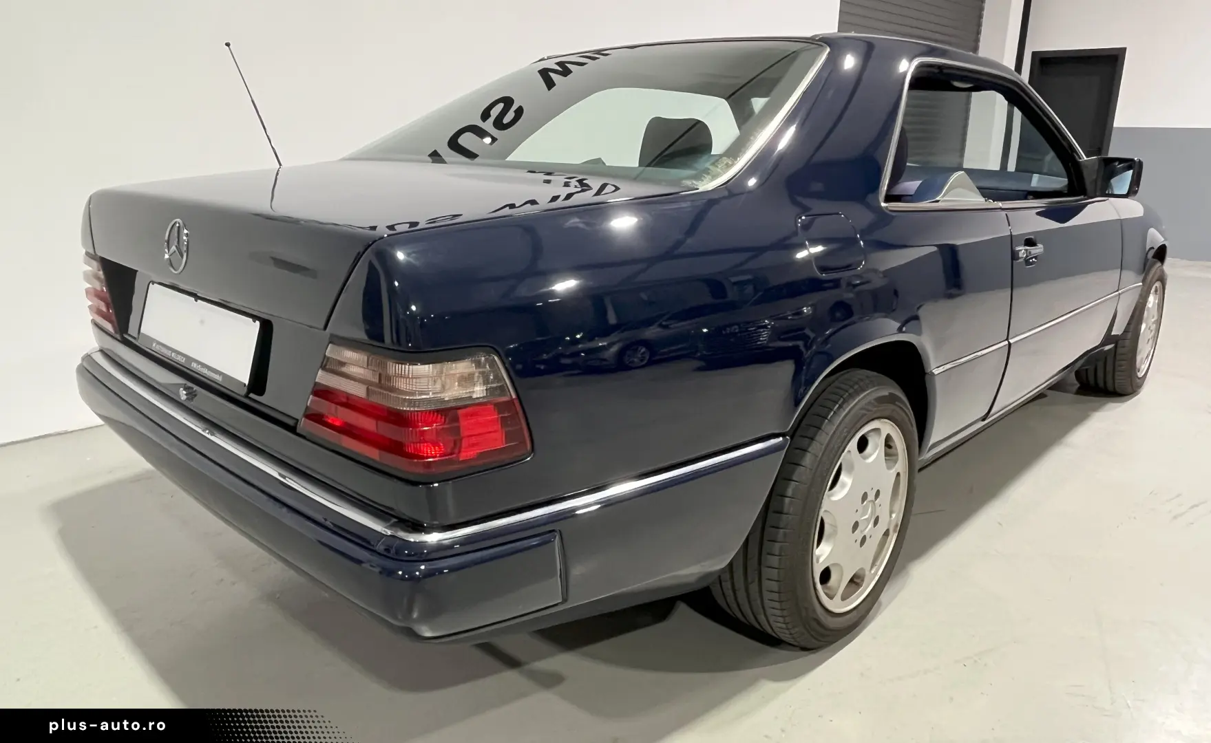 Mercedes Benz 300 CE 124C Oldtimer