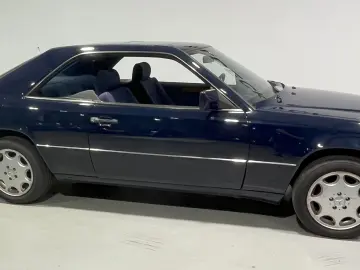 Mercedes Benz 300 CE 124C Oldtimer