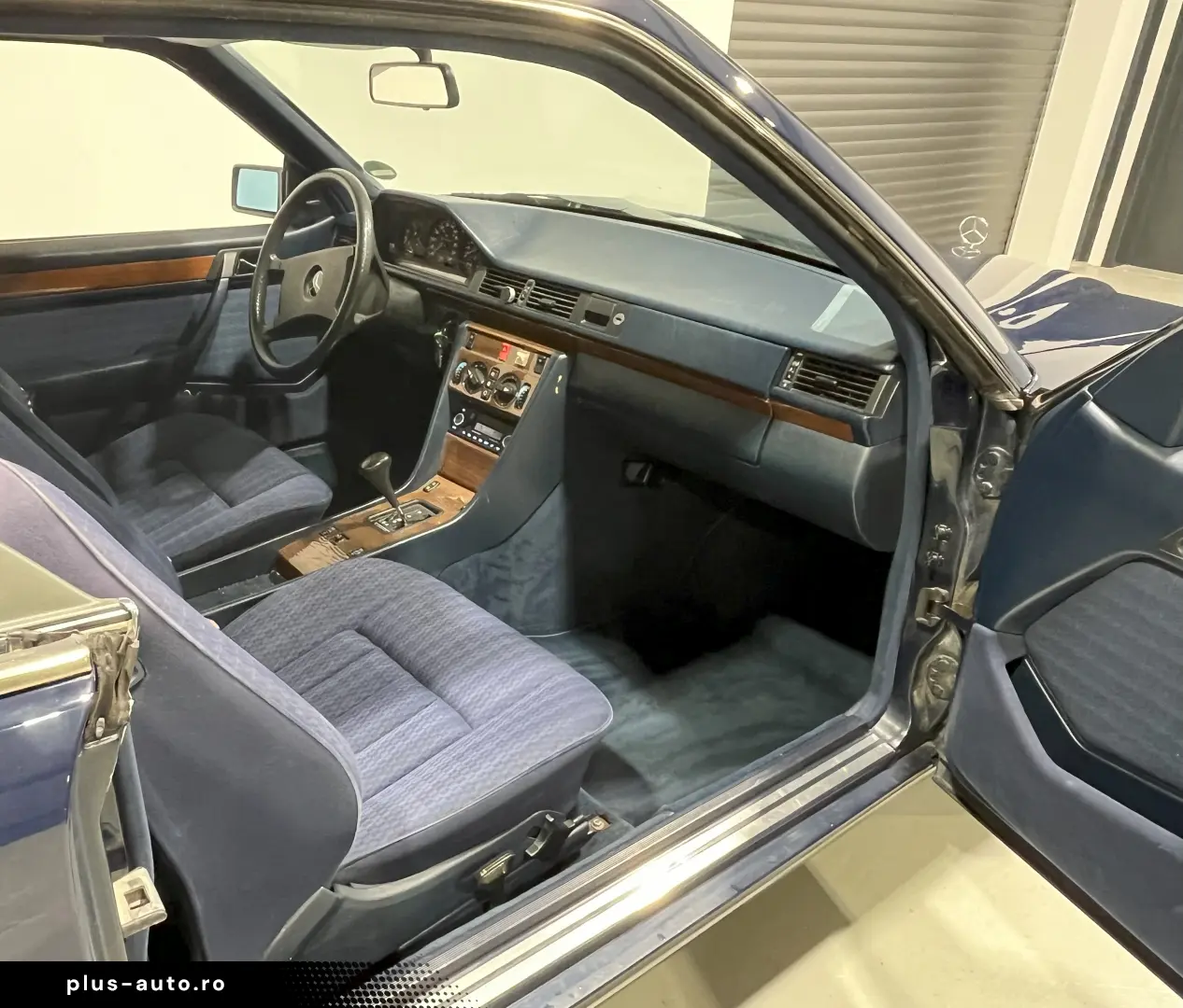 Mercedes Benz 300 CE 124C Oldtimer