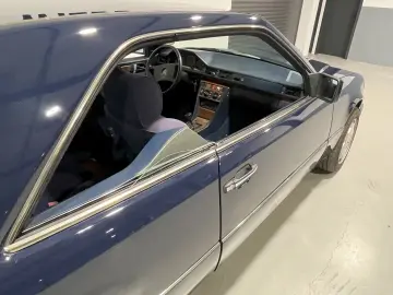 Mercedes Benz 300 CE 124C Oldtimer