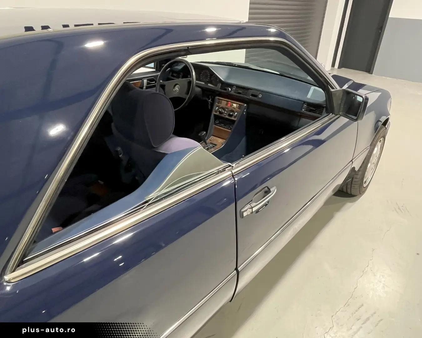 Mercedes Benz 300 CE 124C Oldtimer