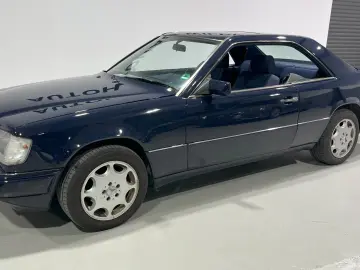 Mercedes Benz 300 CE 124C Oldtimer