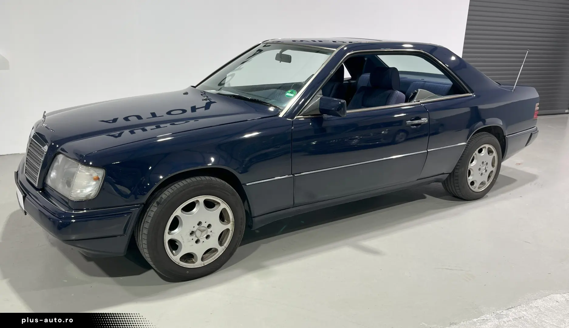 Mercedes Benz 300 CE 124C Oldtimer