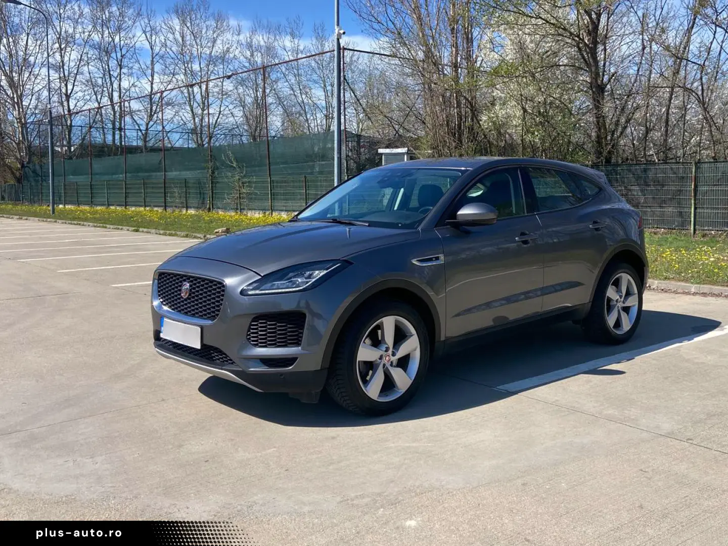 JAGUAR E-PACE 2020 — imagine 2