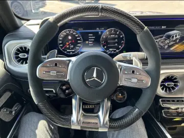 Mercedes AMG G63 4.0 V8 BiTurbo Night&Carbon-Paket 4x4x2