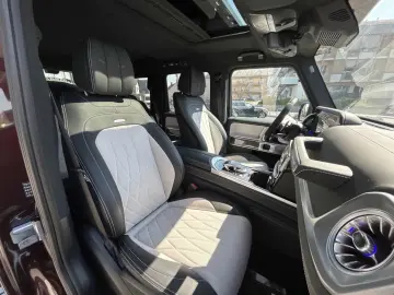 Mercedes AMG G63 4.0 V8 BiTurbo Night&Carbon-Paket 4x4x2