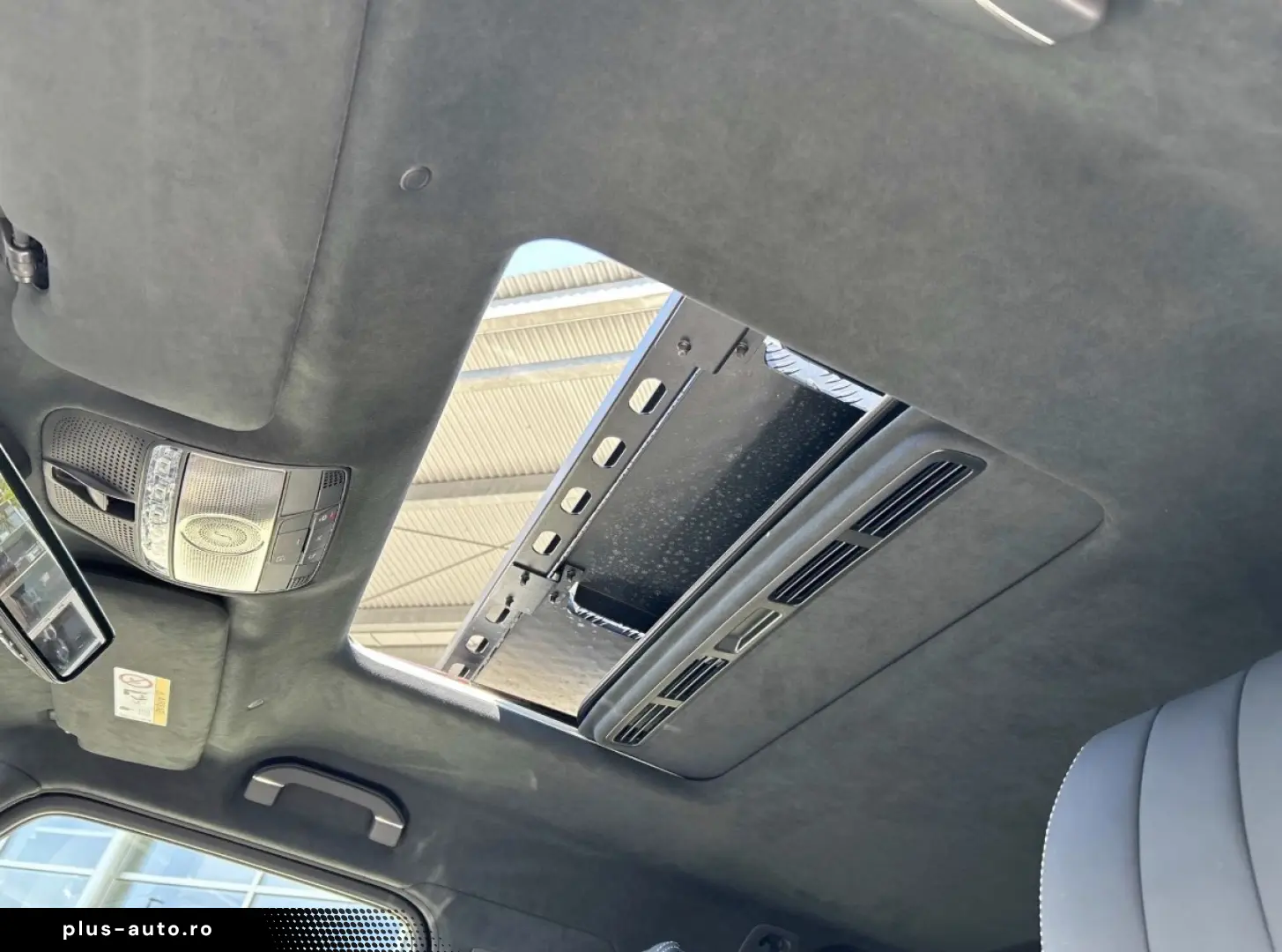 Mercedes AMG G63 4.0 V8 BiTurbo Night&Carbon-Paket 4x4x2