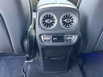 Mercedes AMG G63 4.0 V8 BiTurbo Night&Carbon-Paket 4x4x2