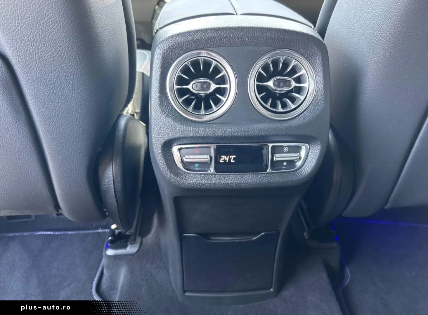 Mercedes AMG G63 4.0 V8 BiTurbo Night&Carbon-Paket 4x4x2