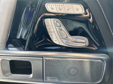 Mercedes AMG G63 4.0 V8 BiTurbo Night&Carbon-Paket 4x4x2