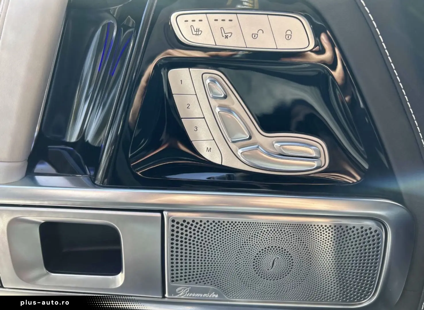 Mercedes AMG G63 4.0 V8 BiTurbo Night&Carbon-Paket 4x4x2