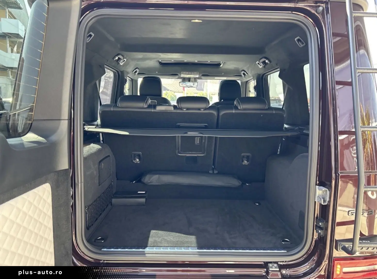 Mercedes AMG G63 4.0 V8 BiTurbo Night&Carbon-Paket 4x4x2