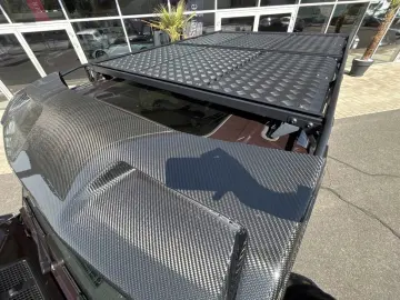 Mercedes AMG G63 4.0 V8 BiTurbo Night&Carbon-Paket 4x4x2