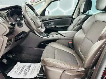 RENAULT ESPACE 2015 1.6D E6 7 Locuri Garantie 12 Luni Rate A